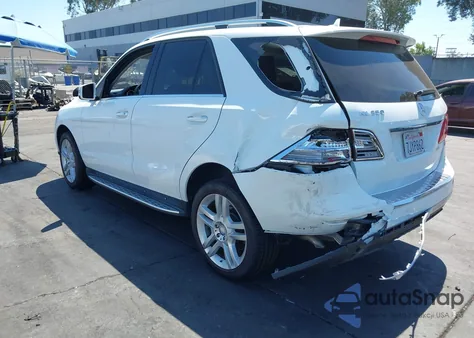 2015 Mercedes-Benz Ml 350 z USA, uszkodzony, nr VIN 4JGDA5JB2FA529220